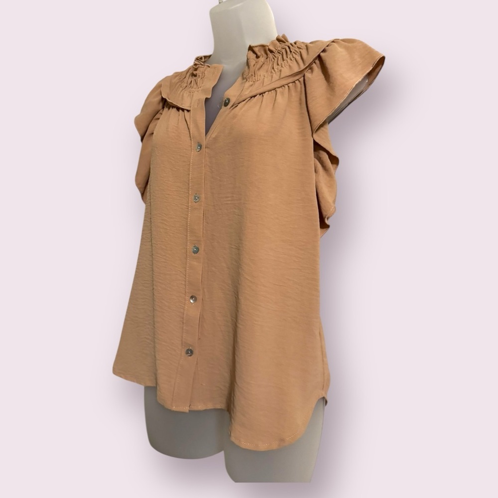 Blue Sol Tan Ruffle Sleeve Button Front Blouse Size S - Picture 3 of 5